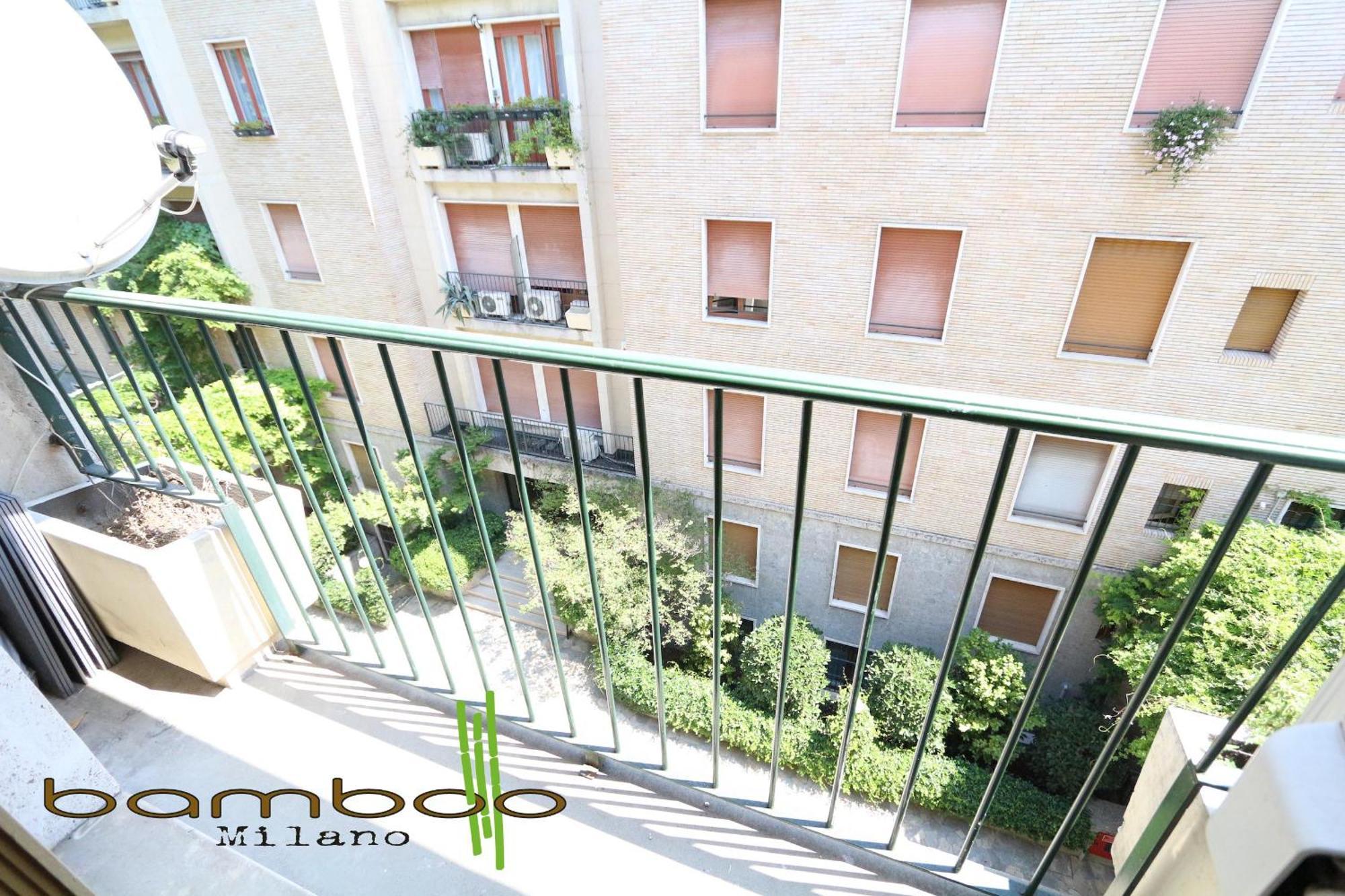 Ferienwohnung Bamboo Milano Duomo Exterior foto